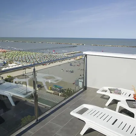 Hotell Iride & 3*